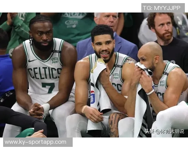 杰伦布朗盛赞米诺特潜力称其将成联盟顶尖球员 杰伦布朗盛赞米诺特潜力称其将成联盟顶尖球员