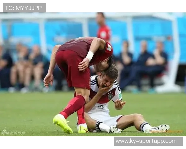 穆勒分享蓄胡经历：理发后意外满意决定保留新形象