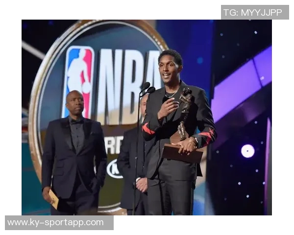 路威谈保罗职业生涯成就满意度高令人钦佩