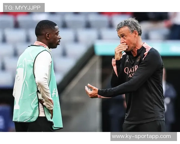 世俱杯决赛恩里克锁喉事件引发热议但至今未受处罚 世俱杯决赛恩里克锁喉事件引发热议但至今未受处罚