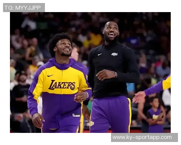 夸梅质疑对布朗尼的赞誉与对本内特威少的批评为何存在双重标准